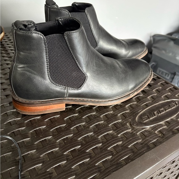 Black and Brown Chelsea Boots with Elastic Panels - Picture 1 of 4